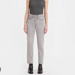 Levi’s Grey Wedgie Straight Leg Ankle Jeans Size 26 Button Fly
